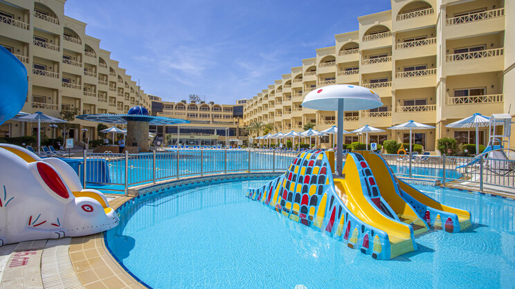 AMC Royal Hotel and Spa